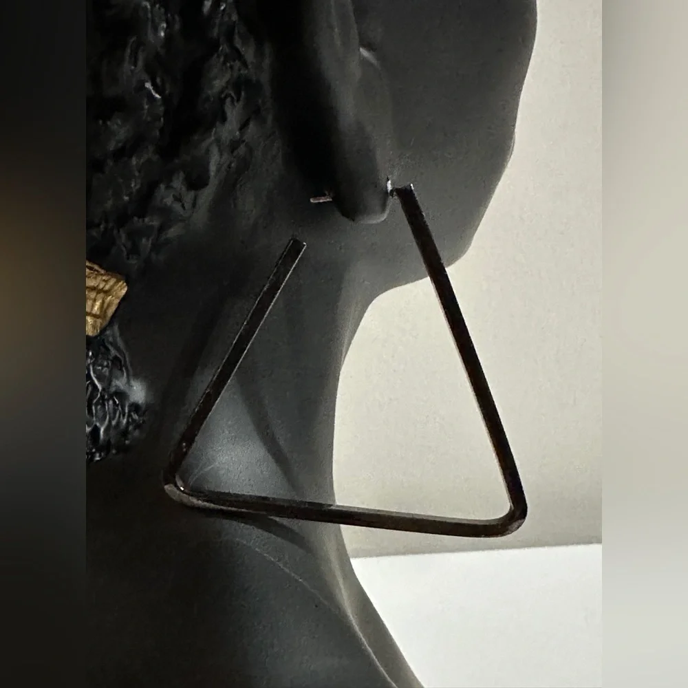 Metal Vintage Black Triangle Earrings